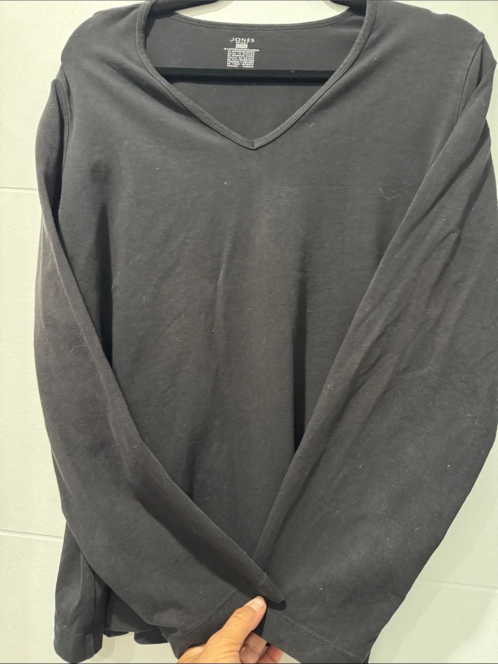 Jones New York Black V-Neck Long Sleeve Shirt